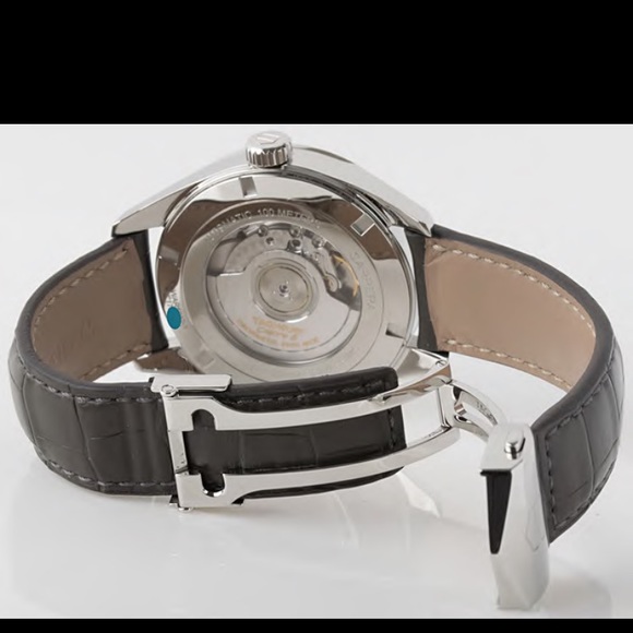 Tag Heuer Carrera Calibre 8 GMT Grande date - Picture 4 of 13